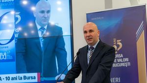 Cine conduce Hidroelectrica, în plină listare pe piața de capital. Bogdan Badea, președintele Directoratului, carieră în mai multe companii de stat/ Lângă el, un fost ministru al Energiei, un fost purtător de cuvânt din Primăria Craiova și un fost șef de agenție bancară din Giurgiu
