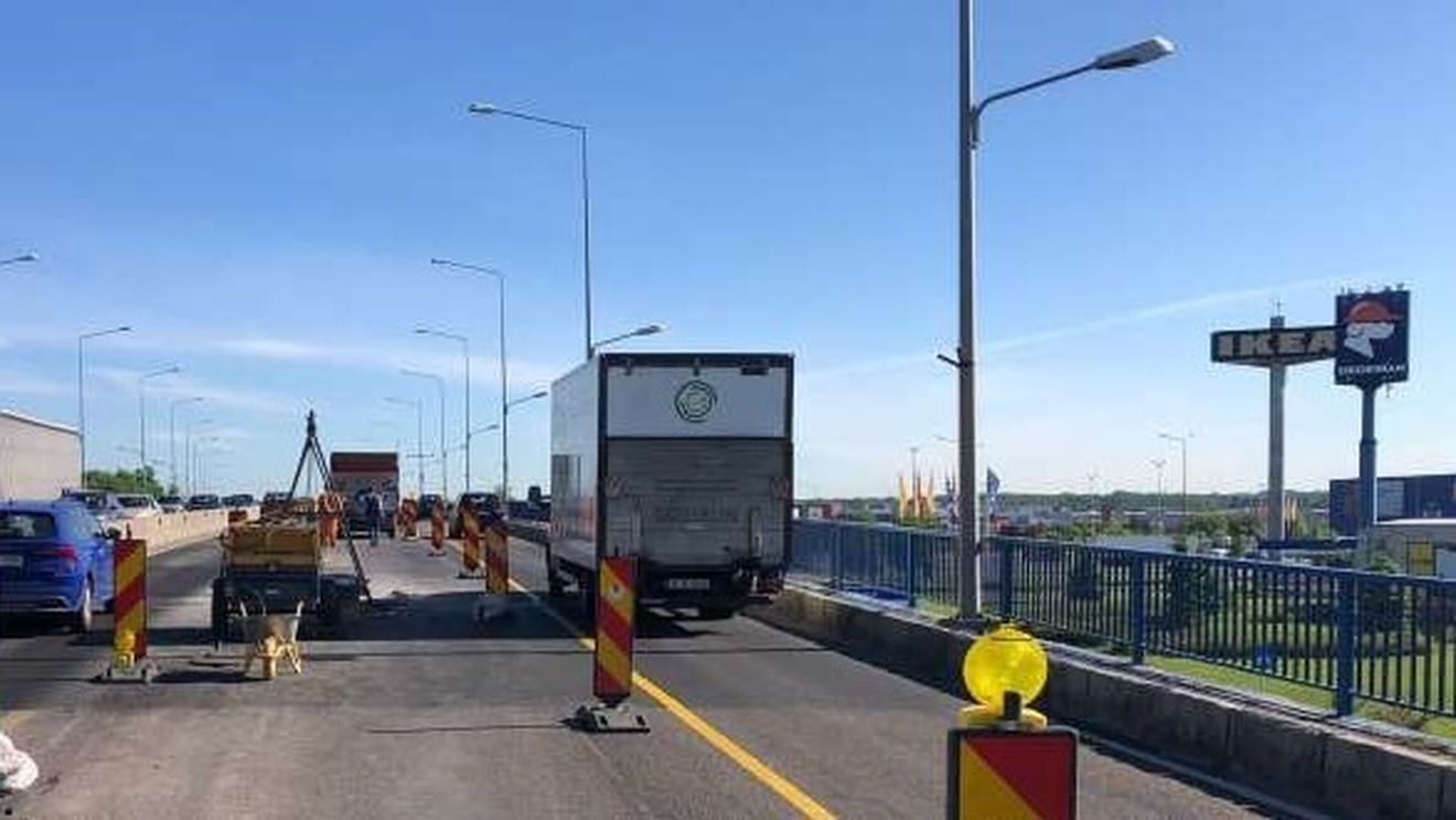 Restricţii de circulaţie la ieșire din București spre Otopeni în perioada 4 iulie - 2 august / Se fac lucrări de reparații și se înlocuiesc rosturile de dilatație la pasajul Ikea