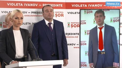 Efecte speciale la Chișinău: Candidatul partidului Șor s-a lansat în cursa pentru prezidențiale într-o conferință la care Ilan Șor, căutat internațional, a apărut pe un ecran în mărime naturală
