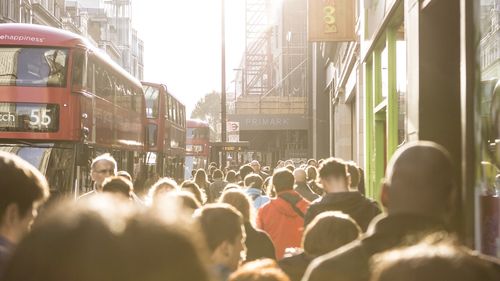 Câți ani se așteaptă să muncească cetățenii din statele Uniunii Europene?