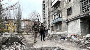 "E ca la Verdun": În Ucraina, bătălia pentru Bahmut se apropie de punctul culminant (reportaj AFP)