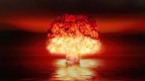 Ambasadorul rus la Londra acuză Marea Britanie de încălcarea obligaţiilor din tratatul de neproliferare nucleară / Boris Johnson a anunțat că va mări arsenalul nuclear al țării, o premieră după Războiul Rece