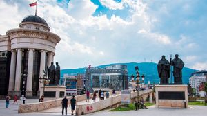 Clima în Europa de Sud-Est: România și vecinii săi, în tranziția verde, pe fondul opoziției ostile valorilor democratice / Laurence Tubiana (ECF): „Dacă Europa dă înapoi, consecințele globale vor fi profunde”
