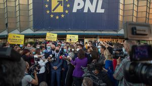 Deputații PSD îi cheamă pe șefii Poliției și DSP București în comisiile parlamentare pentru a explica de ce a fost posibilă organizarea Congresului PNL