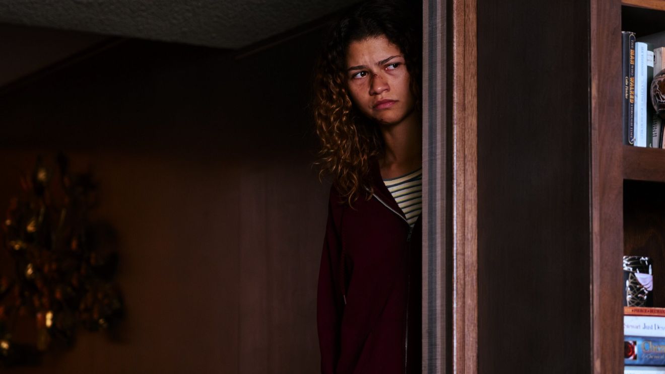 Sam Levinson, creatorul serialului „Euphoria”, despre cum i-a prezentat lui Zendaya ideea morții personajului Rue: „A fost o reacție foarte emoționantă” și „o discuție dificilă”