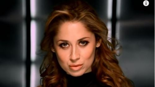 Concertele pe care Lara Fabian urma să le susţină la Bucureşti au fost reprogramate pentru 3 februarie 2020