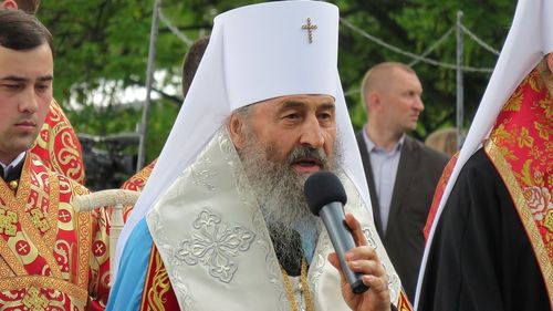 Mitropolitul Onufrii al Bisericii Ortodoxe Ucrainene din cadrul Patriarhiei Moscovei, apel către Vladimir Putin să le permită oamenilor blocați la uzina Azovstal să plece în siguranță
