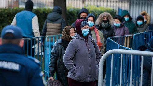 Mitropolia Moldovei şi Bucovinei cere autorităţilor să nu împiedice accesul pelerinilor fără certificat verde la Catedrala Mitropolitană din Iaşi, în cursul nopții, pe fondul restricţiilor impuse ca urmare a creşterii numărului de cazuri de COVID