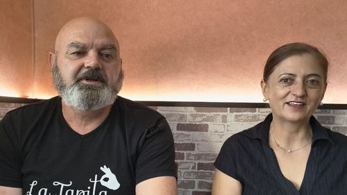 Rețeta cu care doi români au dat lovitura în Spania: mâncare spaniolă, românească și pizza, în meniul aceluiași restaurant