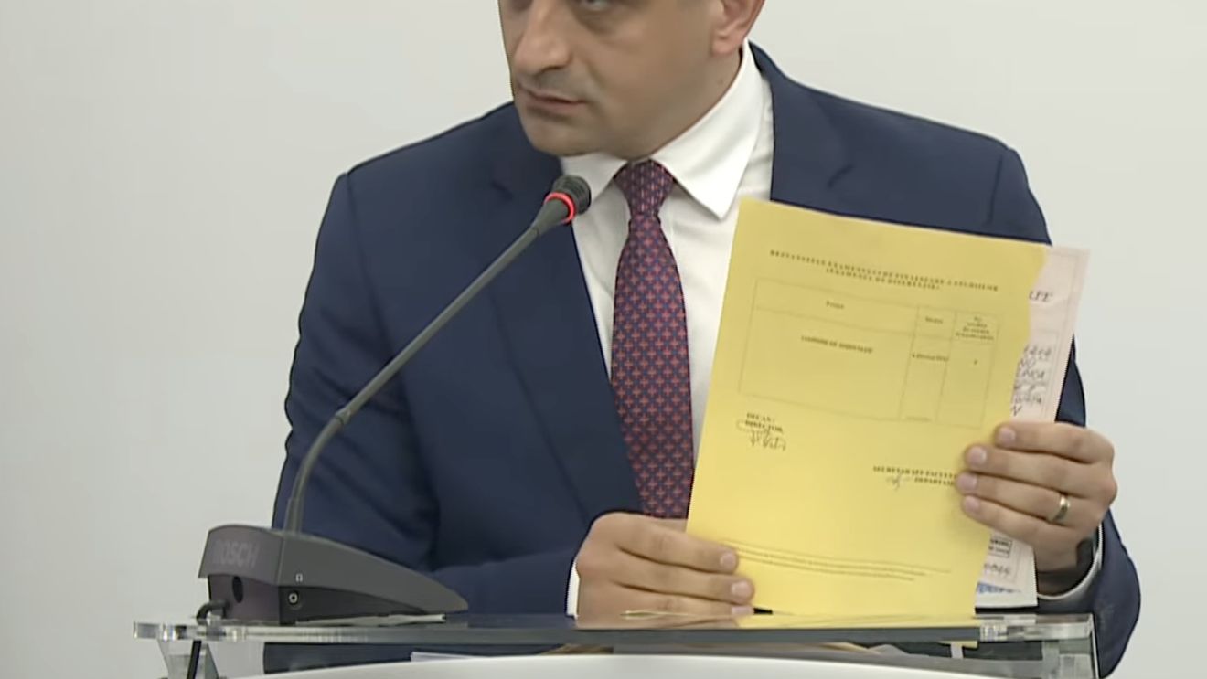 George Simion: “Ma (sic!) français est très mauvais” / Valul MAGA este singurul lucru care va salva Europa