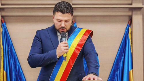 Primarul din Rădăuți se declară „om liber” după ce PNL l-a exclus din partid / S-a declarat susținător al lui Nicușor Dan la alegerile prezidențiale / ”Oricine are curajul să spună lucrurilor pe nume este rapid marginalizat, etichetat și atacat cu minciuni”