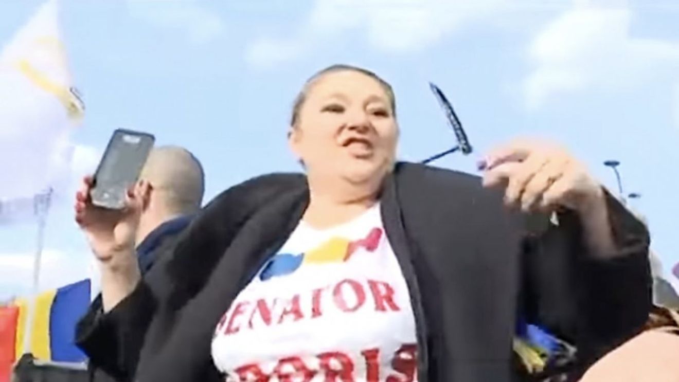 Şoşoacă: Sancţiunea care mă vizează deschide calea unei dictaturi; o s-o contest