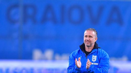 Laurenţiu Reghecampf este noul antrenor al Universităţii Craiova / ”Aşteptăm să se facă 12 noaptea şi o să-l anunţăm”