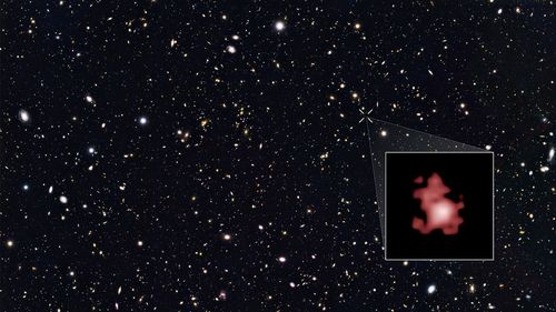 O echipă de astronomi a stabilit că cea mai îndepărtată galaxie din Univers este GN-z11, aflată la distanţa de 13,4 miliarde de ani-lumină de Soare