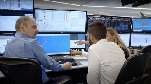 Societe Generale anunță desființarea a “aproximativ" 900 de locuri de muncă