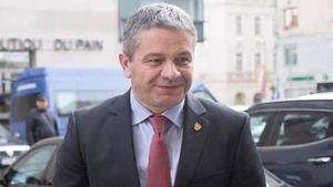 Comisia Juridică din Senat a respins solicitarea DNA de a incepe urmărirea penală a lui Florian Bodog. Votul decisiv - miercuri în plen