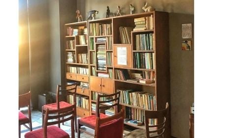 Muzeul Amintirilor din Comunism se va deschide, din 1 aprilie / Va funcționa în fostul Hotel Capitol, din centrul oraşului Braşov  