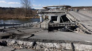 Invazia rusă a distrus 20-30% din infrastructura Ucrainei, afirmă un ministru ucrainean