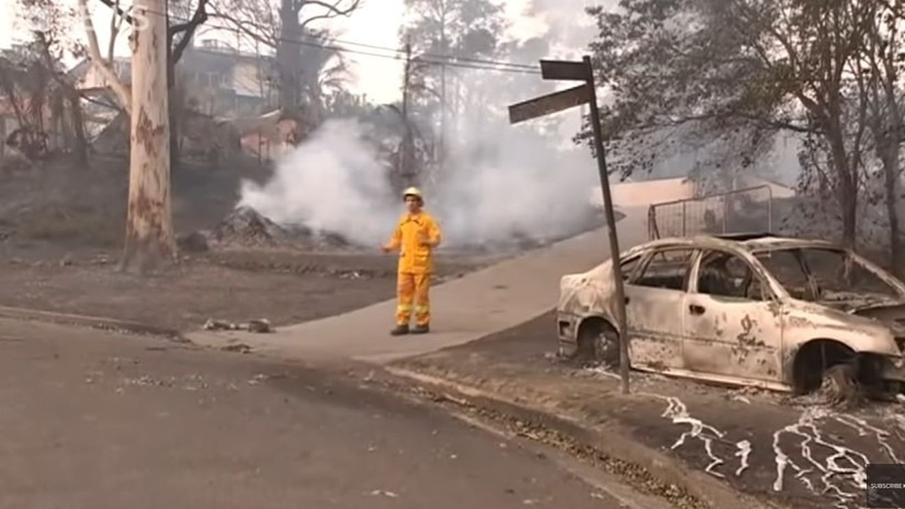 Mii de australieni trăiesc precum refugiații în propria țară, din cauza incendiilor