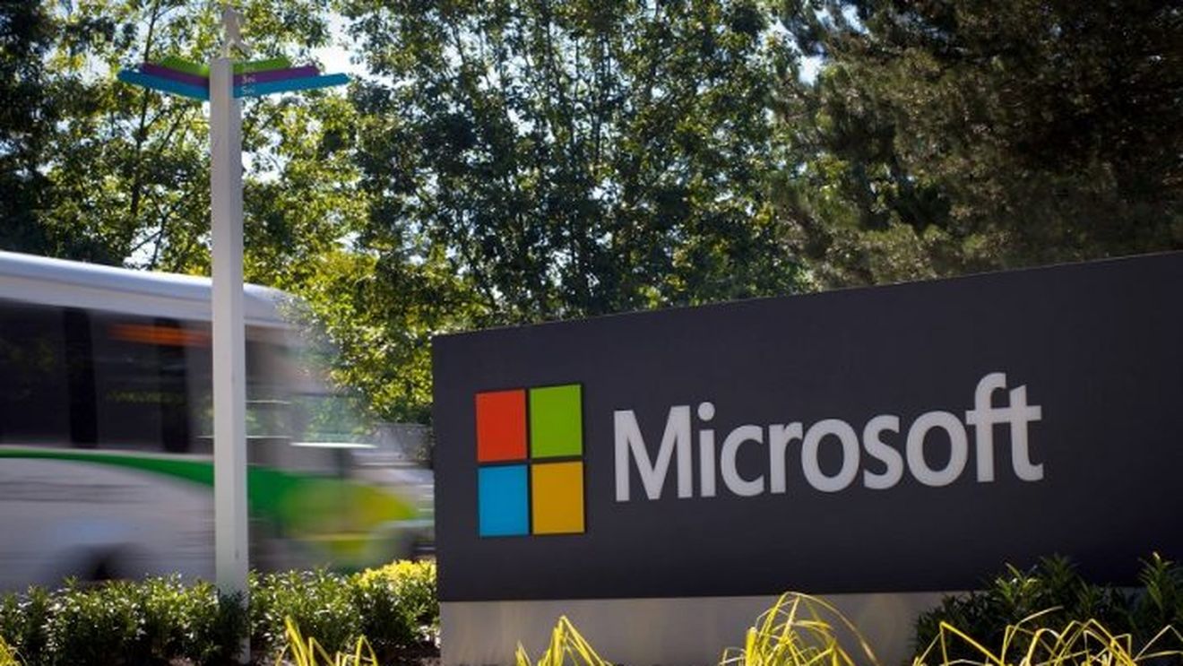 Microsoft evită plata taxelor în mai multe țări / Singapore - 22,4 miliarde dolari dividende, sarcină fiscală 15 dolari (studiu)