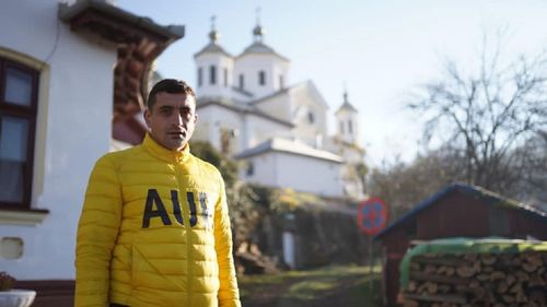 DOCUMENT Lista completă a deputaților care vor merge la Chișinău pentru ședința comună a celor două parlamente. Pe listă se află și George Simion, deși el are interdicție de intrare în Republica Moldova