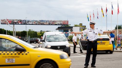 Român condamnat în Ungaria pentru trafic de migranți. În mașina pe care o conducea au fost depistați 10 sirieni