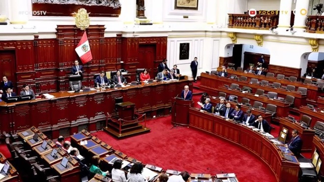 Anchetă demarată în Peru după ce o presupusă rețea de prostituție a fost descoperită în Congres