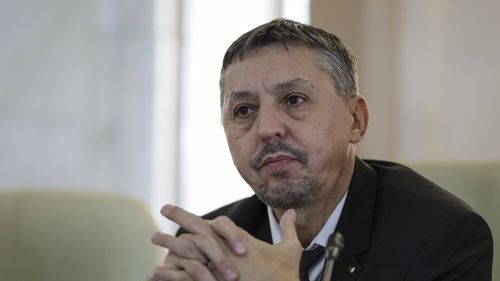 Sabotarea Educației prin ordonanța trenuleț sau cum i-au livrat politicienii lui Daniel David un portofoliu ca o mașină fără volan, frână, faruri și rezervor aproape gol