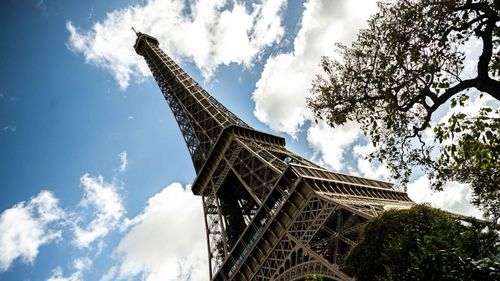 Greva de șase zile de la Turnul Eiffel a cauzat pierderi de aproximativ două milioane de euro, anunță societatea care administrează monumentul