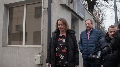 Frații Tate, vizitați în arest de consulul britanic la București și de șeful departamentului economic al ambasadei