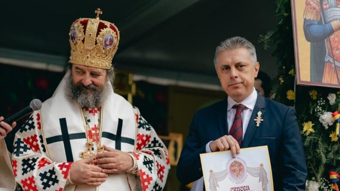 BREAKING Ministra Mediului a numit în conducerea Romsilva doi foști inculpați, achitați în dosare de corupție și selectați de AMEPIP: Speranta Georgeta Ionescu și Mugur Cozmanciuc / Dosarul lui Cozmanciuc a avut legătură cu Apele Române / Ionescu a fost acuzată că ar fi primit șpagă un Audi A3 și o poșetă Louis Vuitton