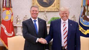 Klaus Iohannis, după întâlnirea cu Trump: ”Este foarte interesat de suplimentarea efectivelor militare în România/ Investitorul american dorește un climat sigur și predictibil”
