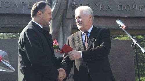 Moldova: socialiștii și comuniștii negociază formarea unui bloc electoral în perspectiva alegerilor parlamentare anticipate