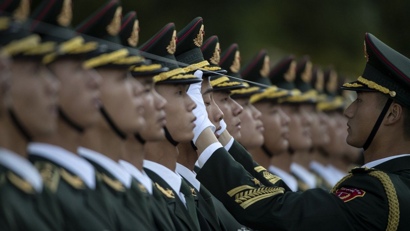 China a exclus din Partidul Comunist doi generali de rang înalt în cadrul unei campanii anticorupție