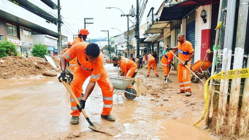 Noi ploi torenţiale, aşteptate în Brazilia, unde bilanţul morţilor în urma inundaţiilor a ajuns la 107