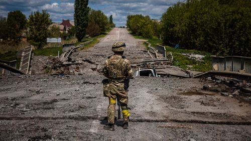 Bătălia pentru Lisiceansk și Severodonețk "a ajuns la punctul culminant" / Orice parte care trimite două batalioane de artilerie acolo câștigă (consilier Zelensky)