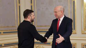Ministrul britanic al Apărării demisionează și îl acuză pe Keir Starmer că subfinanțează armata