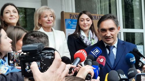 Moldova informeză mai multe ţări UE că Rusia intenţionează să perturbe, duminică, votul diasporei pentru turul al doilea al alegerilor prezidențiale