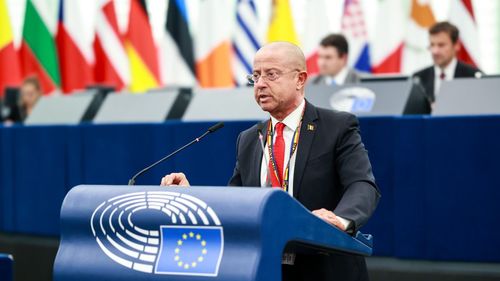 Şeful PSD Iaşi susţine că Tudor Ciuhodaru a plecat din partid pentru că nu mai are susţinere pentru un nou mandat de europarlamentar: Membrii PSD să înţeleagă că nu sunt pe viaţă în funcţiile publice, că nominalizările nu li se cuvin