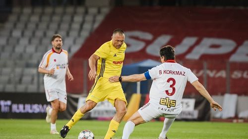 Adrian Ilie, jucător în ”Generația de aur”, prins băut la volan / A refuzat prelevarea de mostre biologice / I s-a întocmit dosar penal