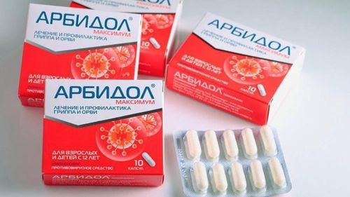 Dosar penal pentru un bărbat care vindea Arbidol din Rusia / Medicamentul folosit în Rusia pentru tratamentul Covid nu e autorizat în România