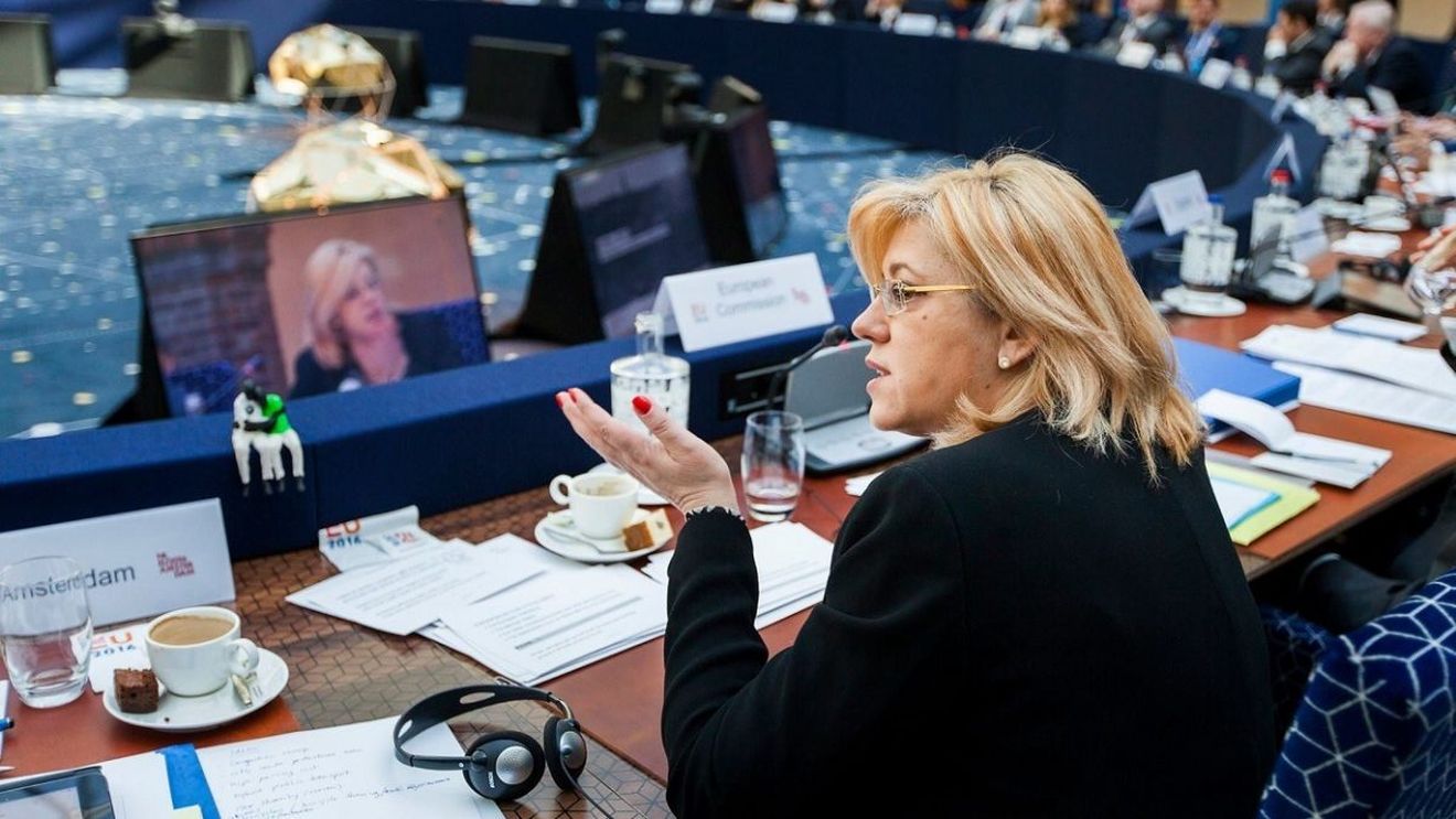 Europarlamentarul Corina Creţu: Îmi doresc să candidez şi sper într-o alianţă Pro România - PSD