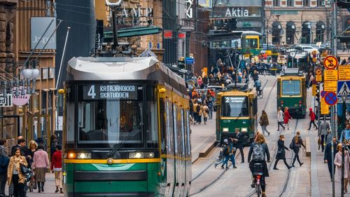 Niciun mort în accidente rutiere, într-un an, în Helsinki / Administrația și-a propus să ajungă la acest rezultat în 2050 / Mai multe zone din oraș au fost limitate la 30 km/h