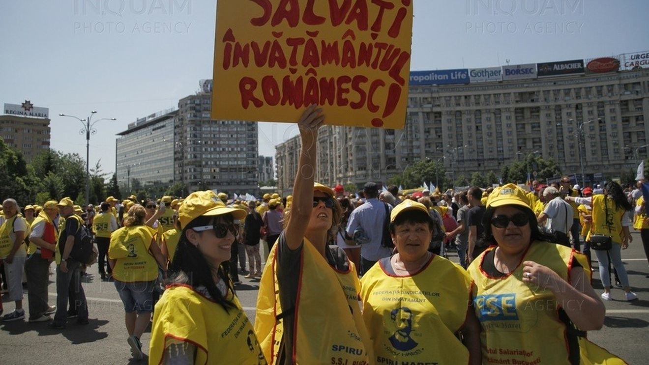 Sindicatele din Educaţie au anunţat boicotarea începutului de an şcolar / Pichetare şi marş de protest în Bucureşti
