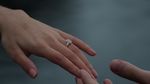 Bijuteriile de divorț sunt în plină ascensiune. Cum transformă brandurile inelele de logodnă în simboluri ale unui nou început