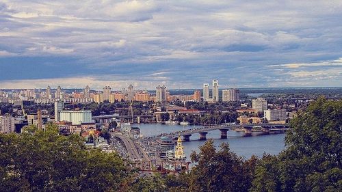 Lockdown de trei săptămâni în Kiev. Măsuri de restricții au fost dispuse și pentru oraşul Liov din vestul Ucrainei