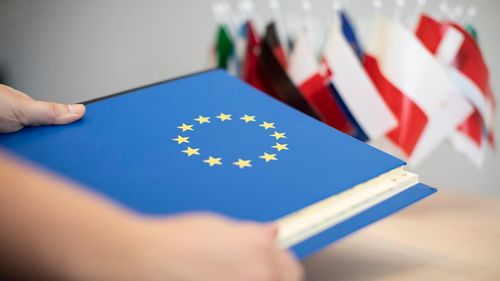 Candidatul României la funcția de comisar va fi audiat în Parlamentul European pe data de 14 noiembrie