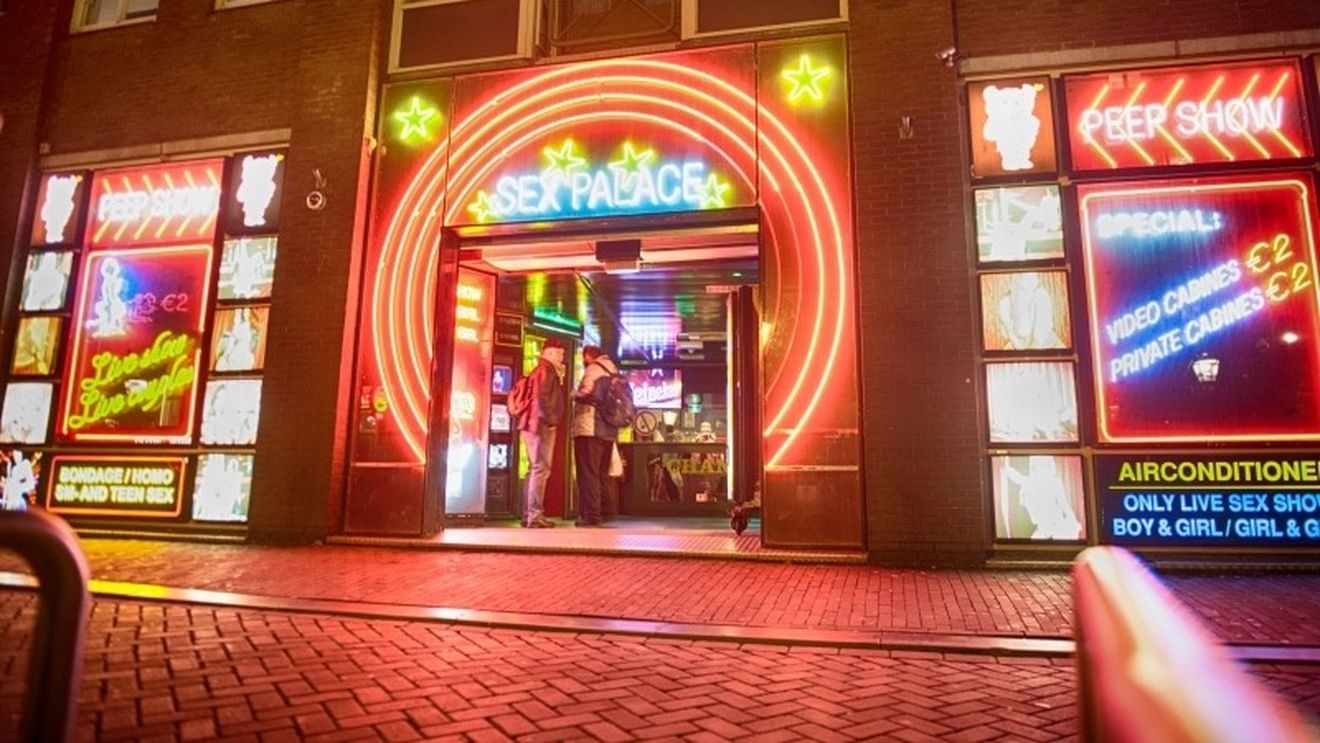 Olanda a ridicat restricţiile anti-COVID pentru grădinile zoologice, sălile de sport şi prostituate