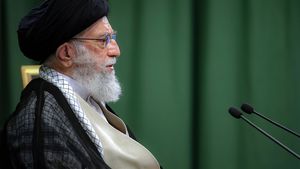 ”Iranul a câştigat”, afirmă Khamenei, iar SUA au primit o ”palmă usturătoare”. Israelul ”aproape s-a prăbuşit” după atacurile de represalii