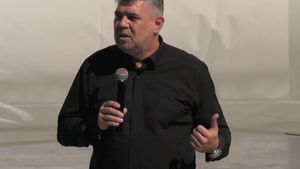 PSD se va implica să schimbe legile România Educată în Parlament, spune președintele partidului, Marcel Ciolacu
